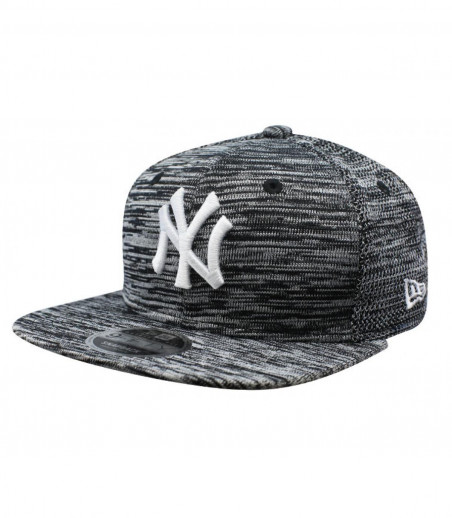 Snapback Enginnered Fit NY 9Fifty black New Era